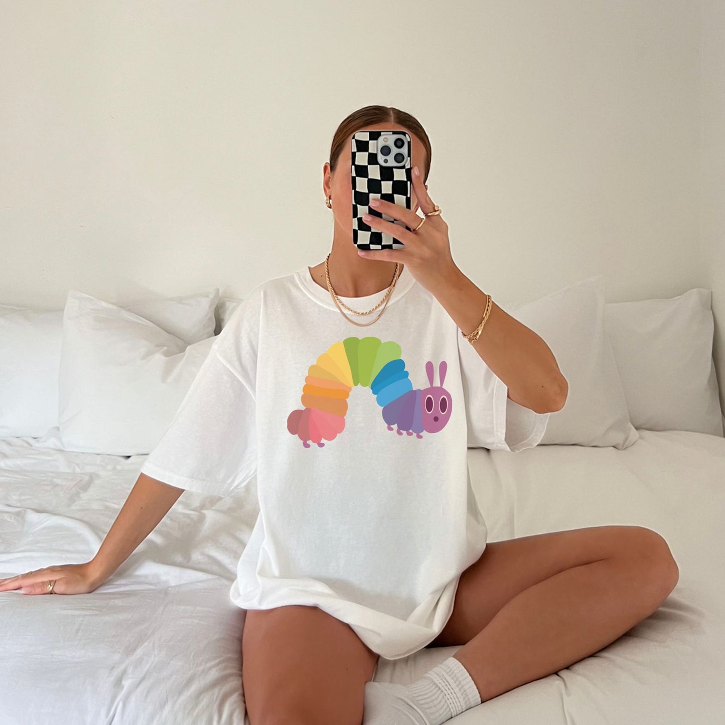 Queere Flaggen Raupe – Bio Unisex T-Shirt