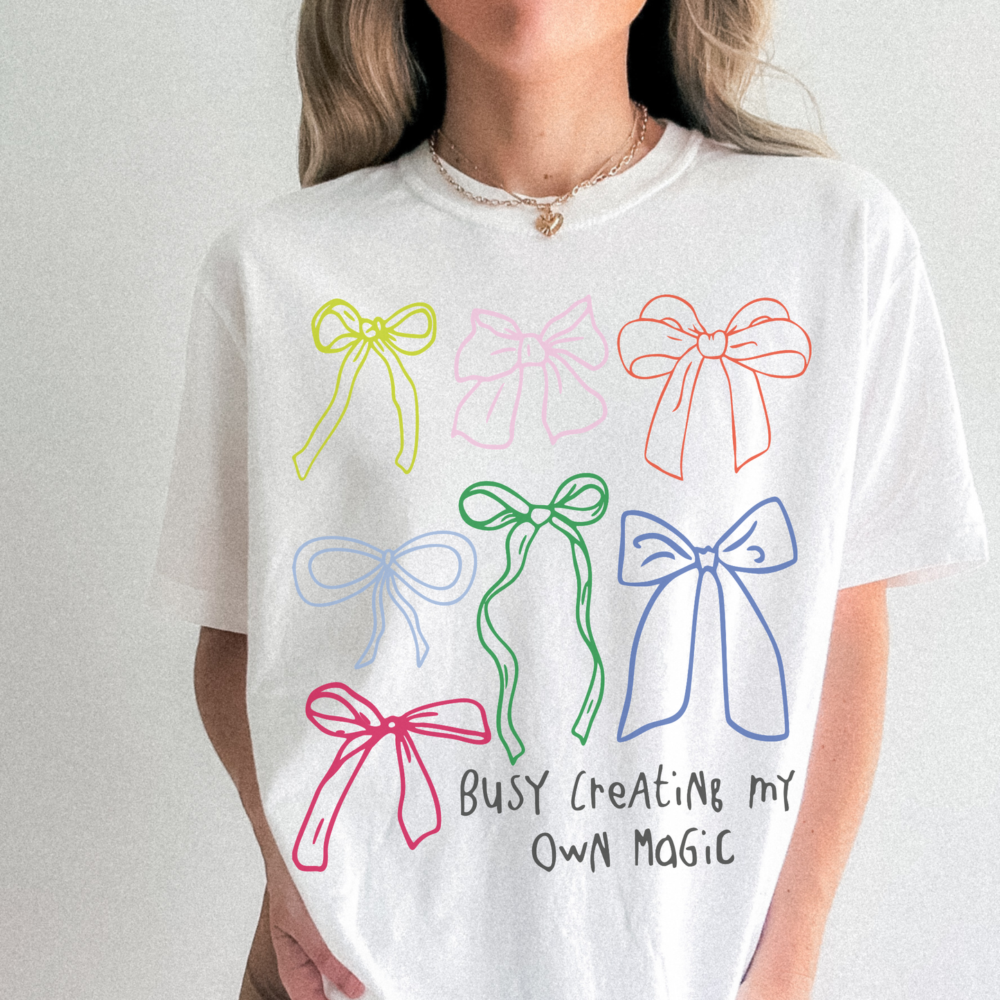 Busy Creating My Own Magic – Bio Unisex T-Shirt