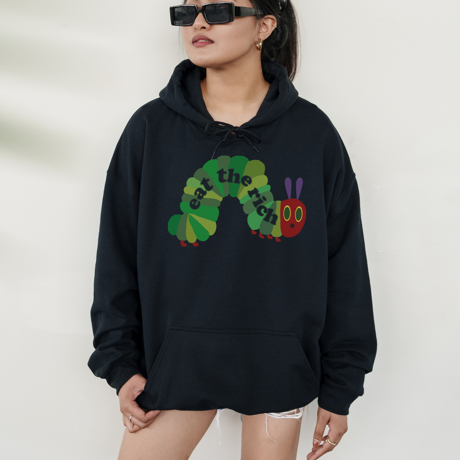 Eat The Rich Raupe – Bio Unisex Hoodie Schwarz